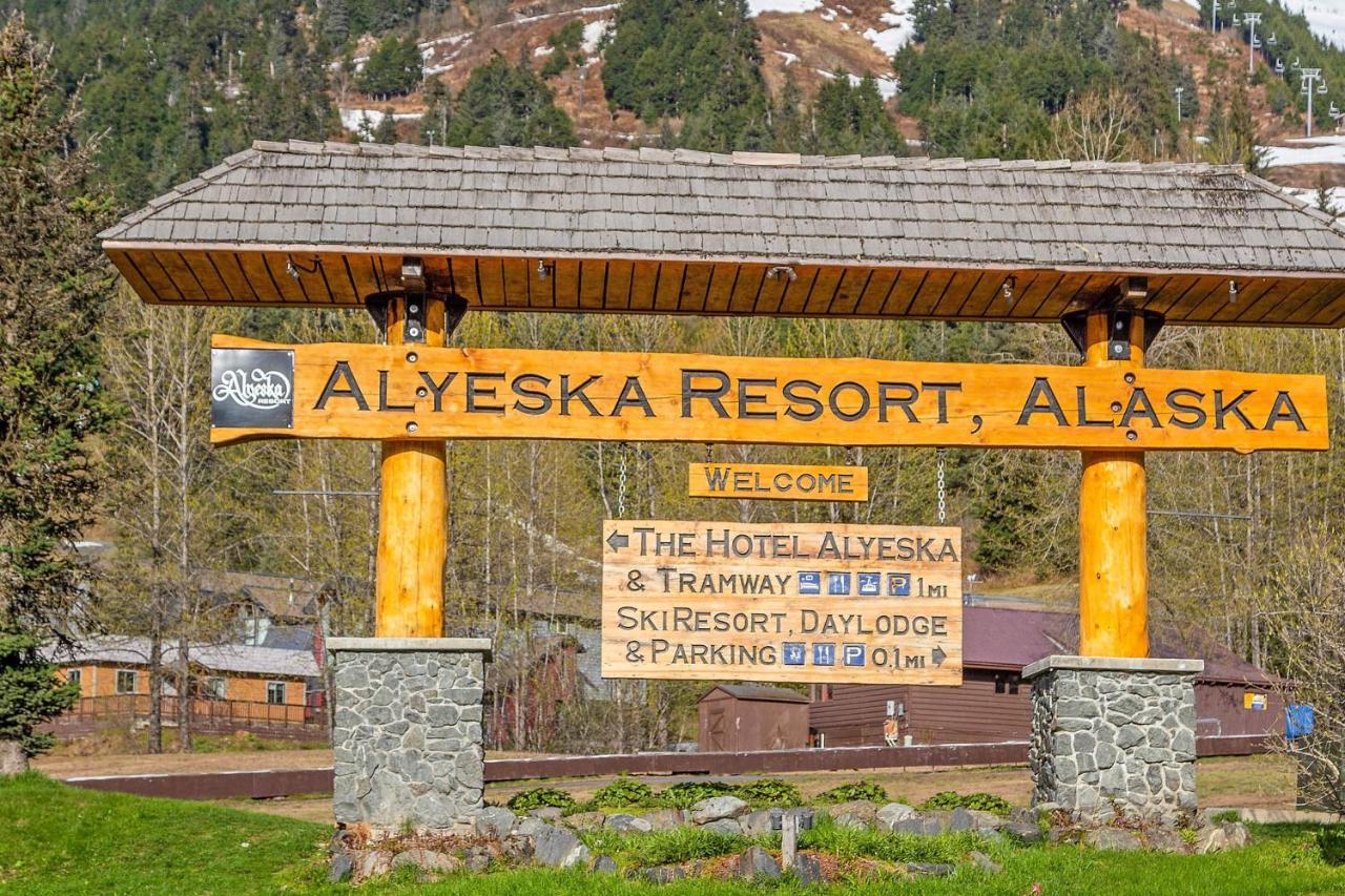 Vail Chalet Girdwood Eksteriør billede